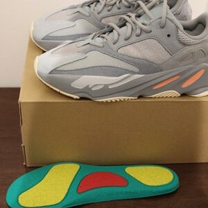 Adidas Yeezy Size 11